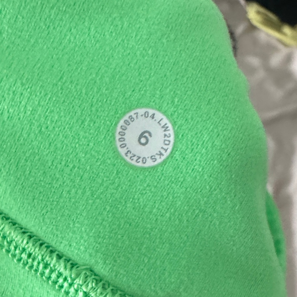 lululemon Align™
Asymmetrical Bra *Light
Support, A/B Cup - Picture 5 of 5